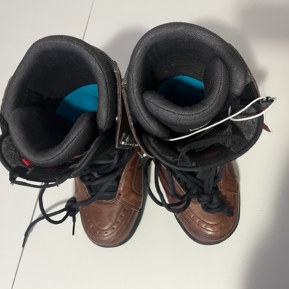 VANS HI STANDARD PRO MENS SNOWBOARD BOOTS 2022 - Picture 10 of 15